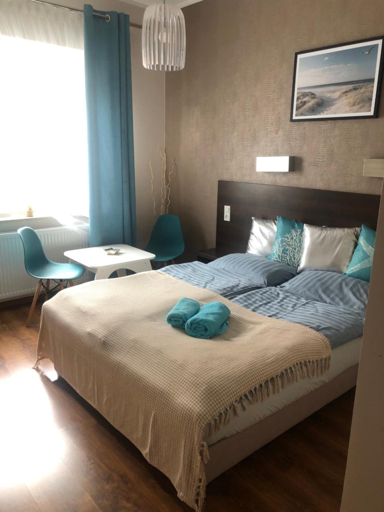 Azzurro Guest house *